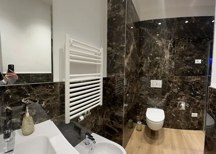 Villa Hajdi Q & U